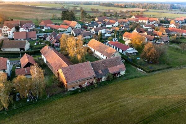 Prodej statku-Stradouň, pozemek 2.135m2 - AKTUÁLNÍ - David Církva