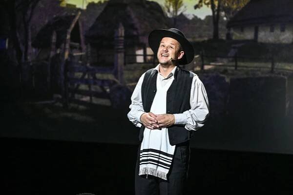 Stoletje mjuzikla, Století muzikálu, Městské divadlo Brno, Primorski poletni festival, Gledališče Koper, SNG Nova Gorica, Slovensko stalno gledališče