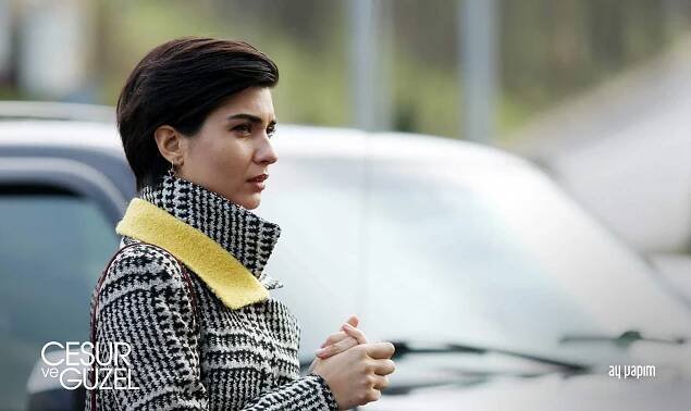 Odvážný a krásná - Epizoda 9 - Z filmu - Tuba Büyüküstün