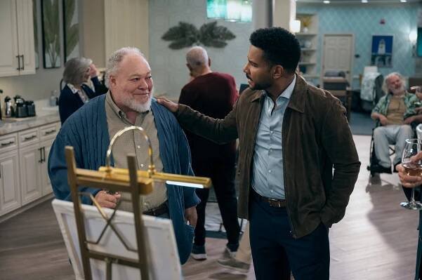 Stephen McKinley Henderson, Marc Anthony Samuel - Stařík v utajení - Podivný případ se psem v hodině kreslení - Z filmu