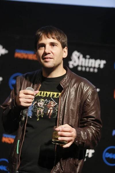 David Robert Mitchell at an event for Neutečeš (2014)