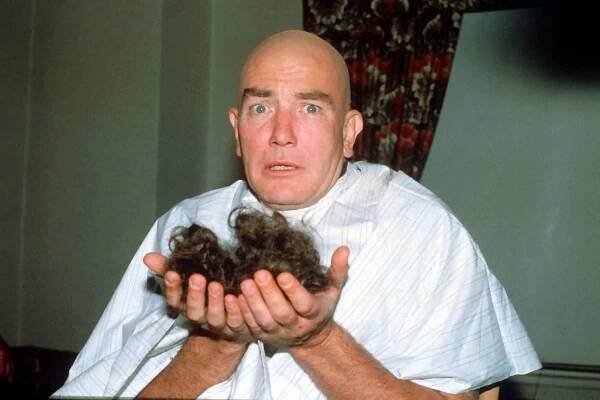 Albert Finney