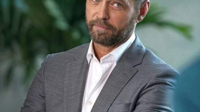 Brandon z Beverly Hills vůbec nestárne. Jason Priestley v 51 letech okouzluje ženy, ulovila ho však blond kráska | Život