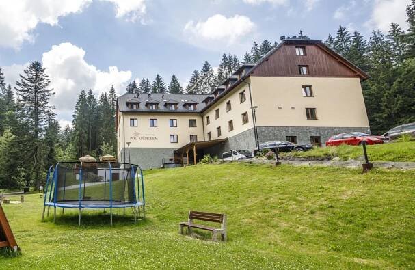 Beskydy - Hotel pod Kyčmolem | Bazén, vířivka, sauny, bowling, pivovar