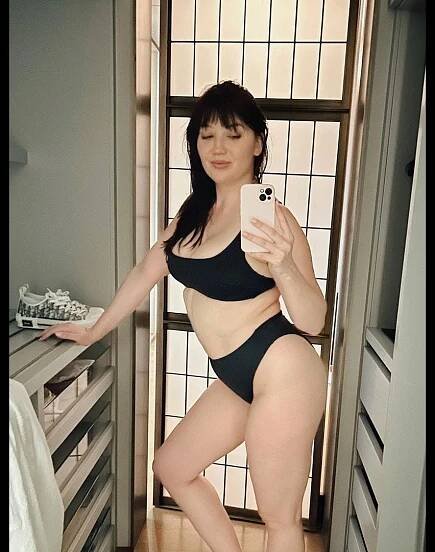 Daisy Lowe shares unedited postpartum swimwear photo