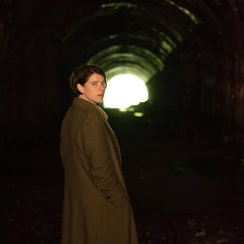 ‘Men’ Is a Misogynistic Horror That Can't Outrun Its Own Male Gaze