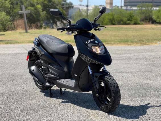 piaggio – The Motorcycle Shop
