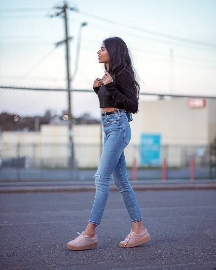 Blue Jeans Full