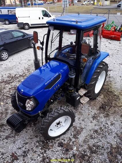 malotraktor 704 Agromaster 70Hps Kabinou