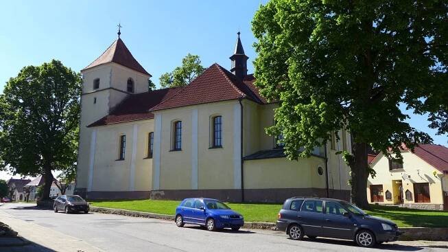 Fotografie - Dolní Cerekev - kostel sv. Maří Magdalény - 27.05.2017