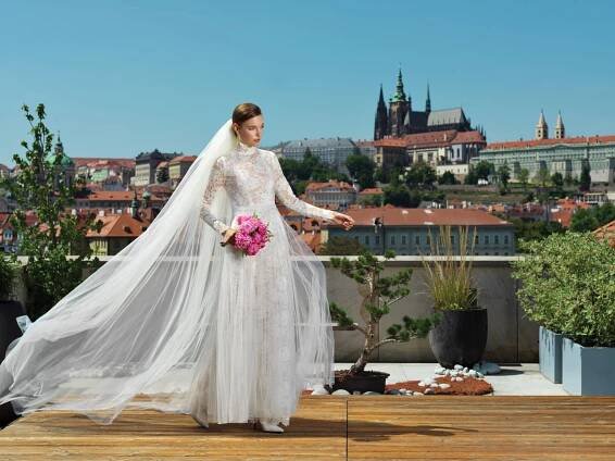 Svatebn aty jsou suvenr na cel ivot, k nvrhka Zuzana Kubkov | ena.cz