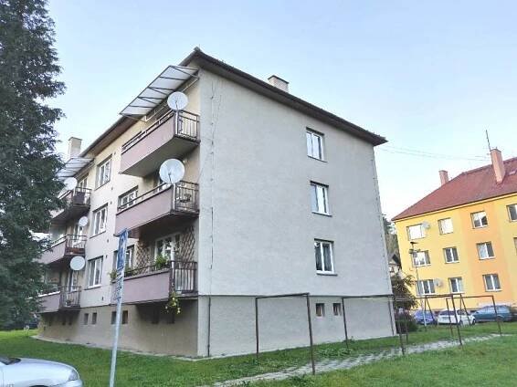 Exkluzivní nabídka prodeje pěkného bytu 2+1 ve Vizovicích na ulici čtvrť A. Háby - martin-kminek.cz | Martin Kmínek 