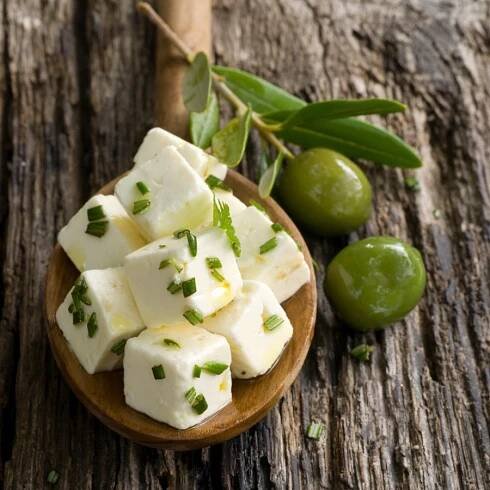 Nakládaný sýr feta