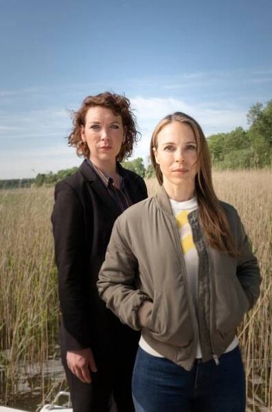 Volejte policii 110 - Seine Familie kann man sich nicht aussuchen - Promo - Lina Beckmann, Anneke Kim Sarnau