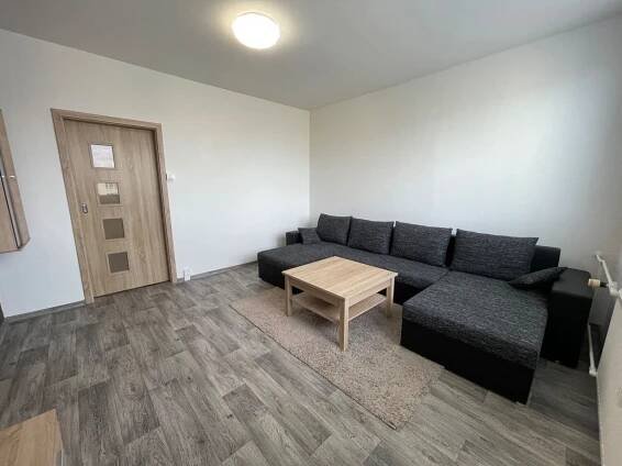 Pronájem bytu 2+1 43 m², Štefánikova, Opava, Moravskoslezský kraj