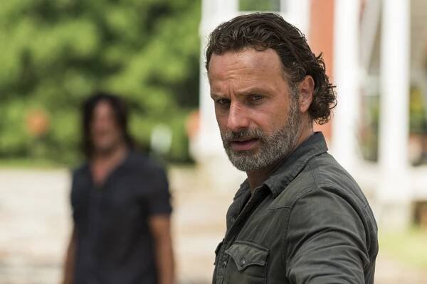 Foto k tématům Rick Grimes, Andrew Lincoln, Živí mrtví – stránka 3