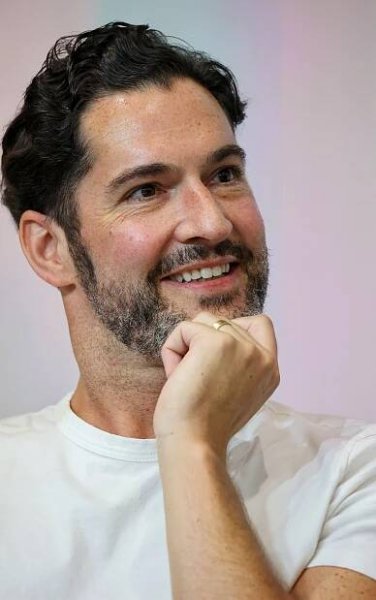 Tom Ellis (actor)