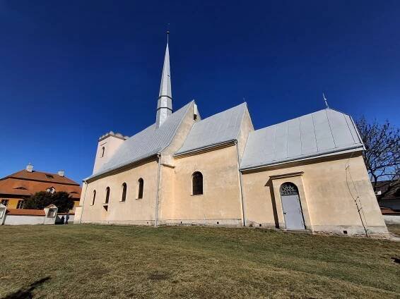 Fotogaléria • Kostel sv. Ondřeje (Kostol) • Mapy.com