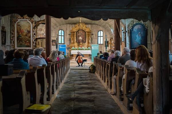 9.7.2022 – Maršíkov– Sólo pro Bacha - Klášterní hudební slavnosti