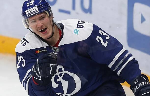 Čech, nebo Rus? Jsem sibiřský Valach, říká kanonýr Jaškin. V Dynamu dostává čočku i od táty a bráchy