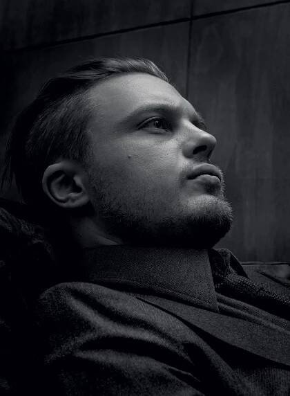 Michael Pitt's Undercut Hairstyle