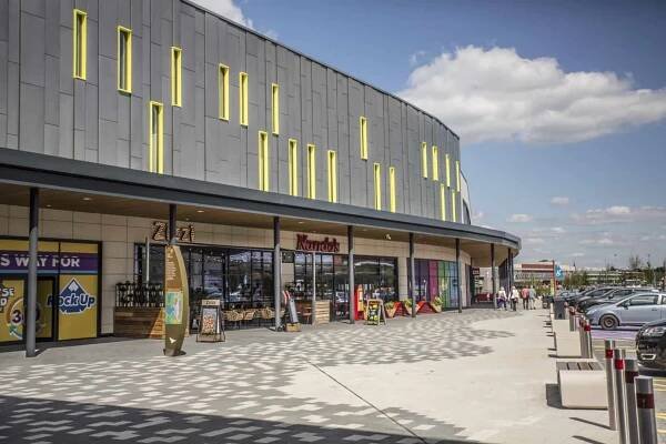 Project - RUSHDEN LAKES - Be Design