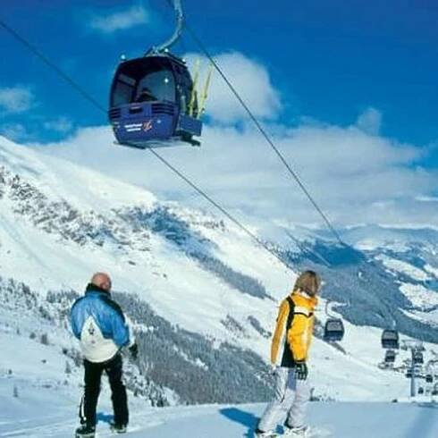 Celoroční ledovcové lyžování Hintertux - akční ceny se skipasem