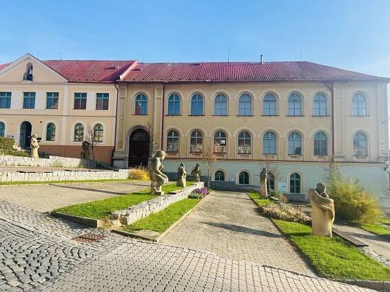 Pronájem bytů, Nepomuk | Mapio.cz
