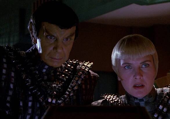 Star Trek: Nová generace - Usmíření 2/2 - Z filmu - Nicholas Kepros, Denise Crosby