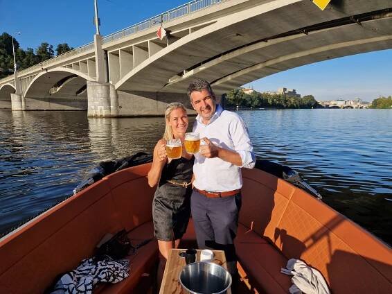 Soukromá plavba Prahou - 4 hodiny - Prague Private Boat