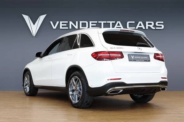 Mercedes-Benz GLC 220d 4MATIC AMG Line