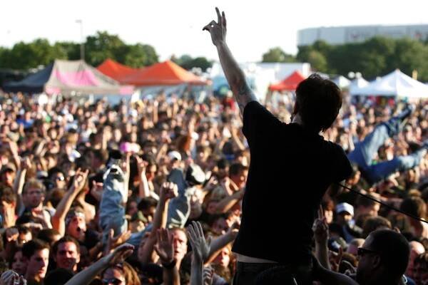 Loud Summer Sounds that can Affect your Hearing - Hearing Solutions