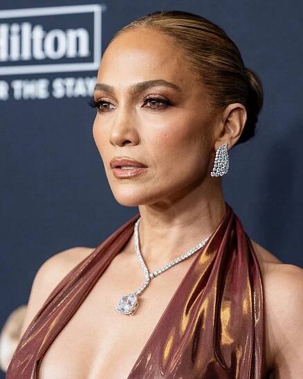Celebrity Diamond Jewelry Spotlight: Jennifer Lopez 20