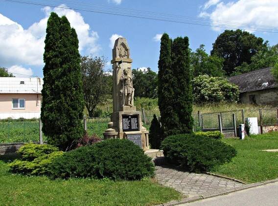 Bukovany u Kyjova - Pomník... - Pomník