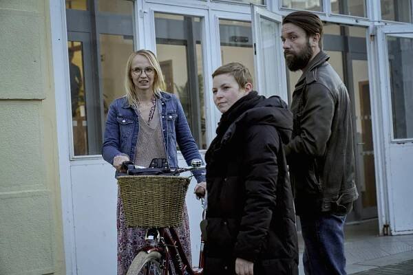 Jana Plodková, Jitka Rudolfová, Václav Neužil ml. - Život pro samouky - Z natáčení