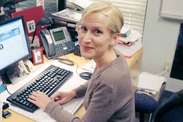 Angela Kinsey Kept a Journal at Her Desk While Filming 'The Office.' Here's What She Wrote on the Very First Day