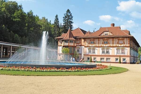Luhačovice zdobí architektúra Dušana Jurkoviča - Krásy Slovenska