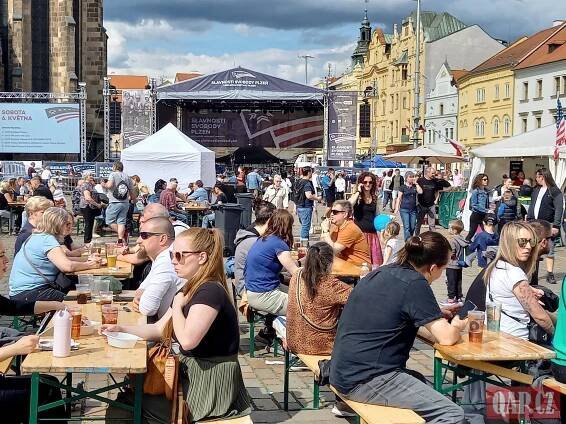 Spolupráce s cimbálovkou je špičková, prozradil Václav Noid Bárta po koncertu v Plzni - QAP.cz