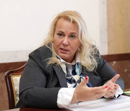 Ministryně Dostálová: Stavební řízení si pohlídá stát, obce mohou být podjaté