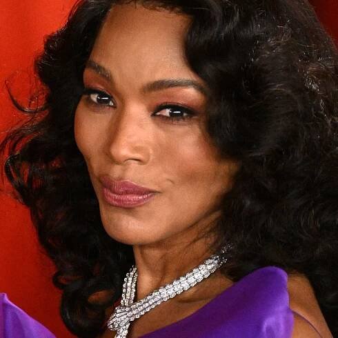 Angela Bassett praised for ‘real’ reaction after Jamie Lee Curtis wins Best Supporting Actress Oscar