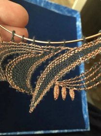 Vamberecká paličkovaná krajka - náhrdelník - Starožitnosti a umění