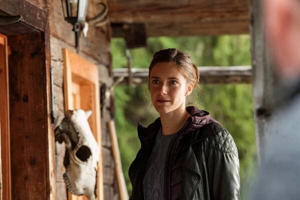 Země zločinu - Štýrský kříž - Z filmu - Miriam Stein