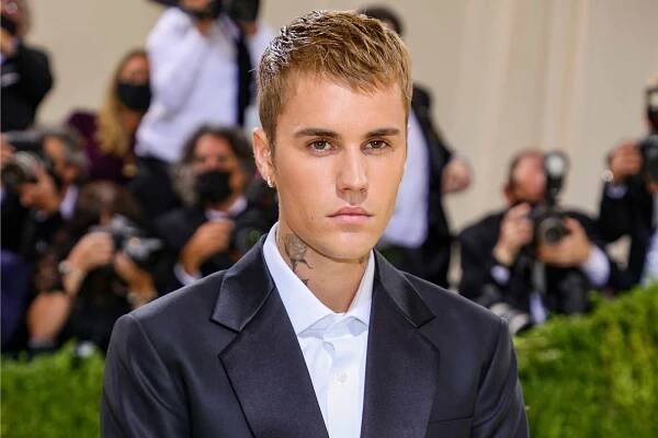 Justin Bieber Postpones U.S. Leg of Justice World Tour as He Battles Ramsay Hunt Syndrome