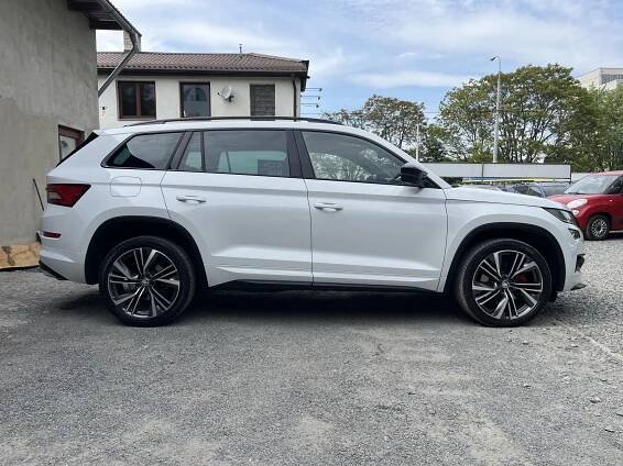 Škoda Kodiaq RS 176 Kw DSG 4X4 ČR!!!