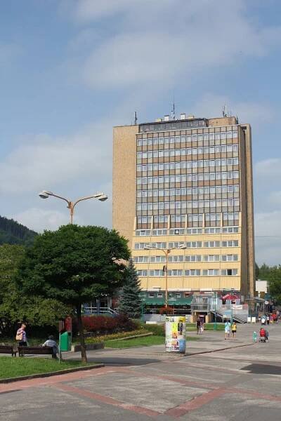 Hotel Tatra v Kopřivnici I