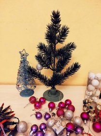 Vánoční ozdoby, stromečky, baňky - Starožitnosti a umění
