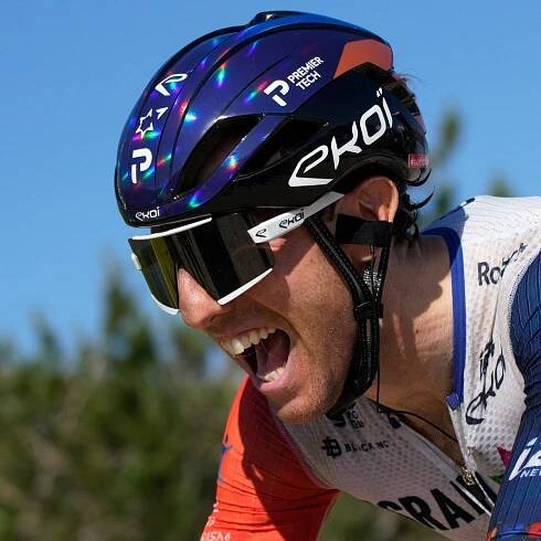 Michael Woods wins first Tour stage as Tadej Pogacar trims Jonas Vingegaard lead