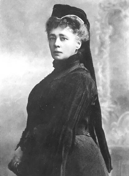 Historická šlechta › Suttnerová, Bertha, rozená Kinská *9.6.1843 † 21.6.1914
