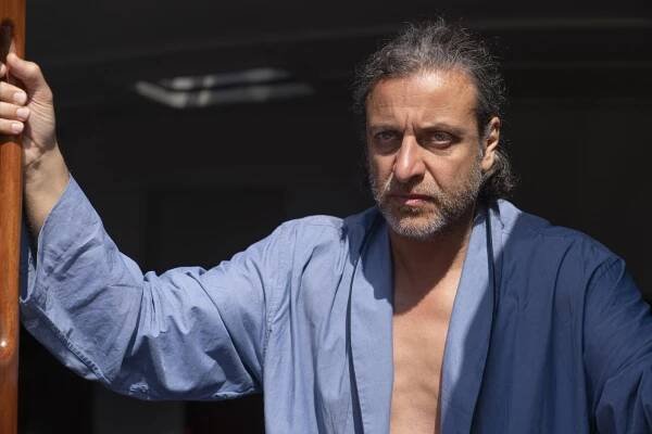 Sektor - Nikki Beach, or: So Many Ways to Lose - Z filmu - Adam Levy