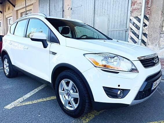 FORD KUGA 2.0TDCI 103KW 6 RYCHLOSTÍ 2WD | ALLCARS – Autocentrum Hradec Králové